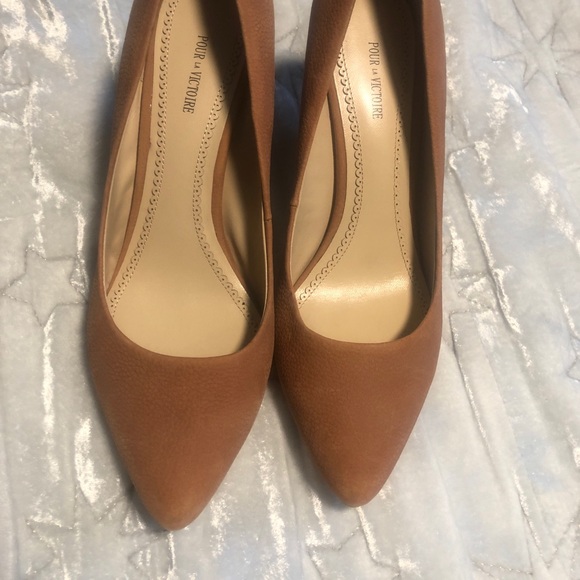 Pour la Victoire  pumps size 8.5 - Picture 3 of 5